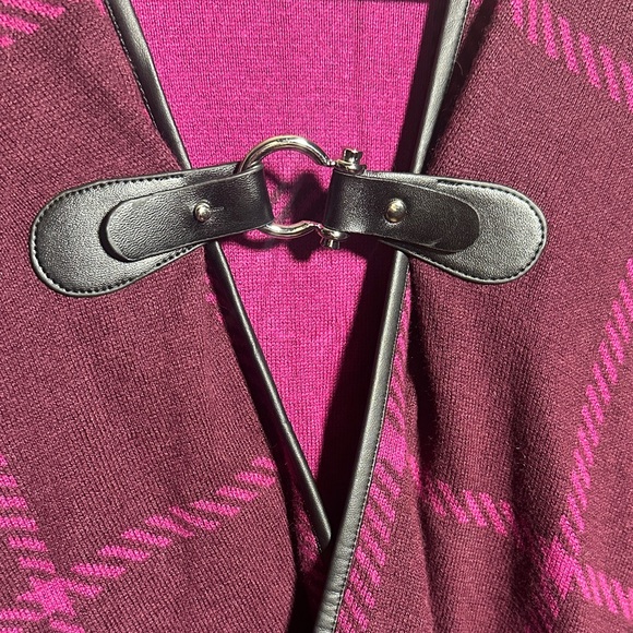 Talbots XS /‎ S Maroon Plaid Ruana Wrap Sweater - Picture 4 of 6